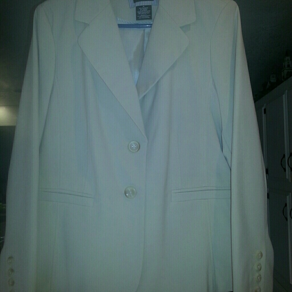 Women pant suite